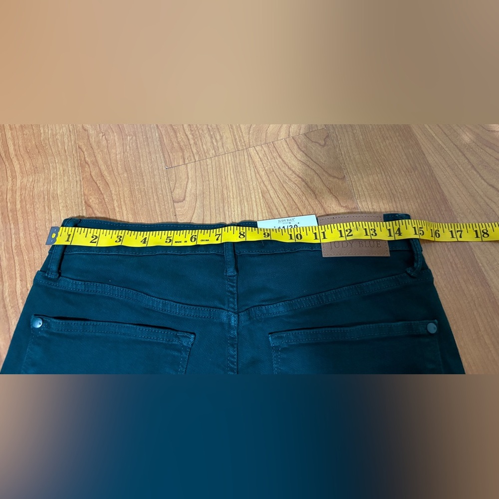 Judy Blue Tummy Control Wide Leg Jeans Size 11 Teal Green High-Waisted Cropped - Picture 16 of 16